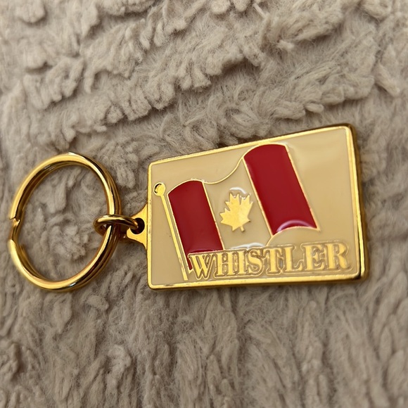 Whistler keychain NWT - Picture 15 of 16